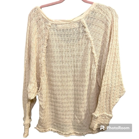 Free People Thien's Hacci Top Size small cream EUC C0585 - Picture 3 of 8